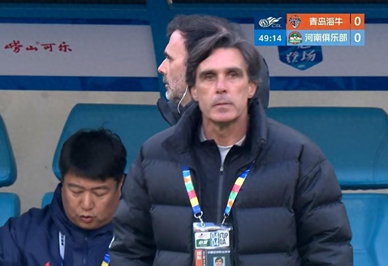  职业足球防守体系复盘：从失误案例看球队管理与战术纪律 体育新闻 职业足球防守体系复盘：从失误案例看球队管理与战术纪律 体育新闻 职业足球防守体系复盘：从失误案例看球队管理与战术纪律 体育新闻