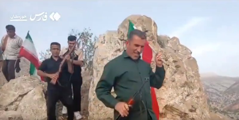  当战友消失在群山之间：一个关于不放弃的故事 情感心理