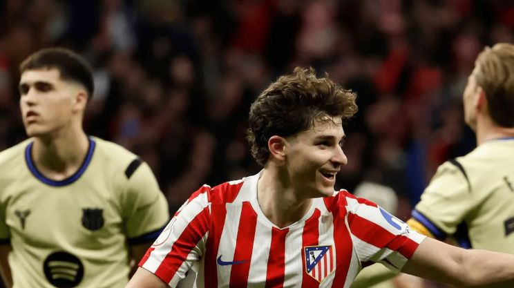  巴萨球迷的心声：那个等了三年的人，为什么迟迟不来？ 体育新闻