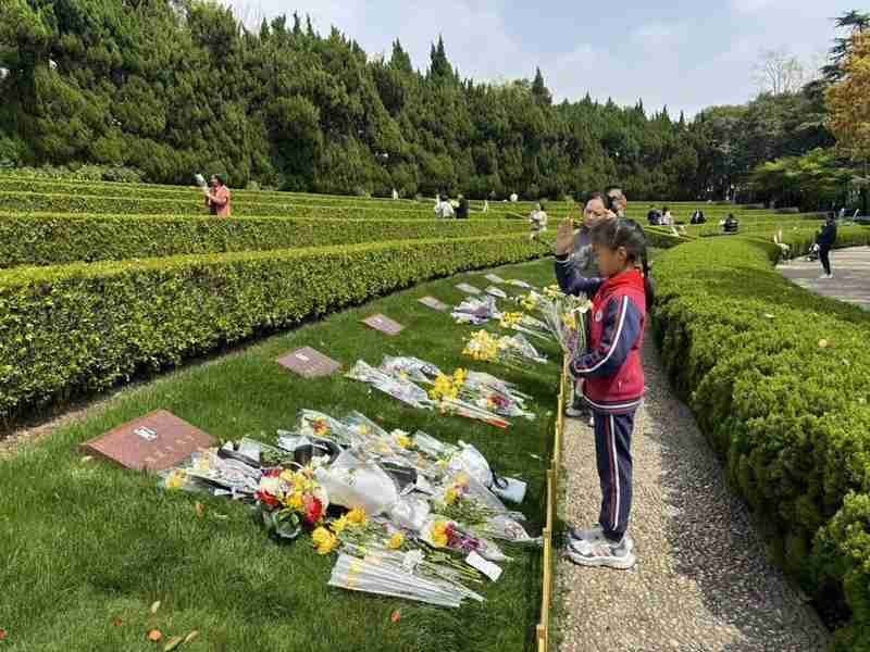  技术视角下的红色文化数字化传播：以上海清明祭英烈时空信箱项目为例 文化旅游 技术视角下的红色文化数字化传播：以上海清明祭英烈时空信箱项目为例 文化旅游