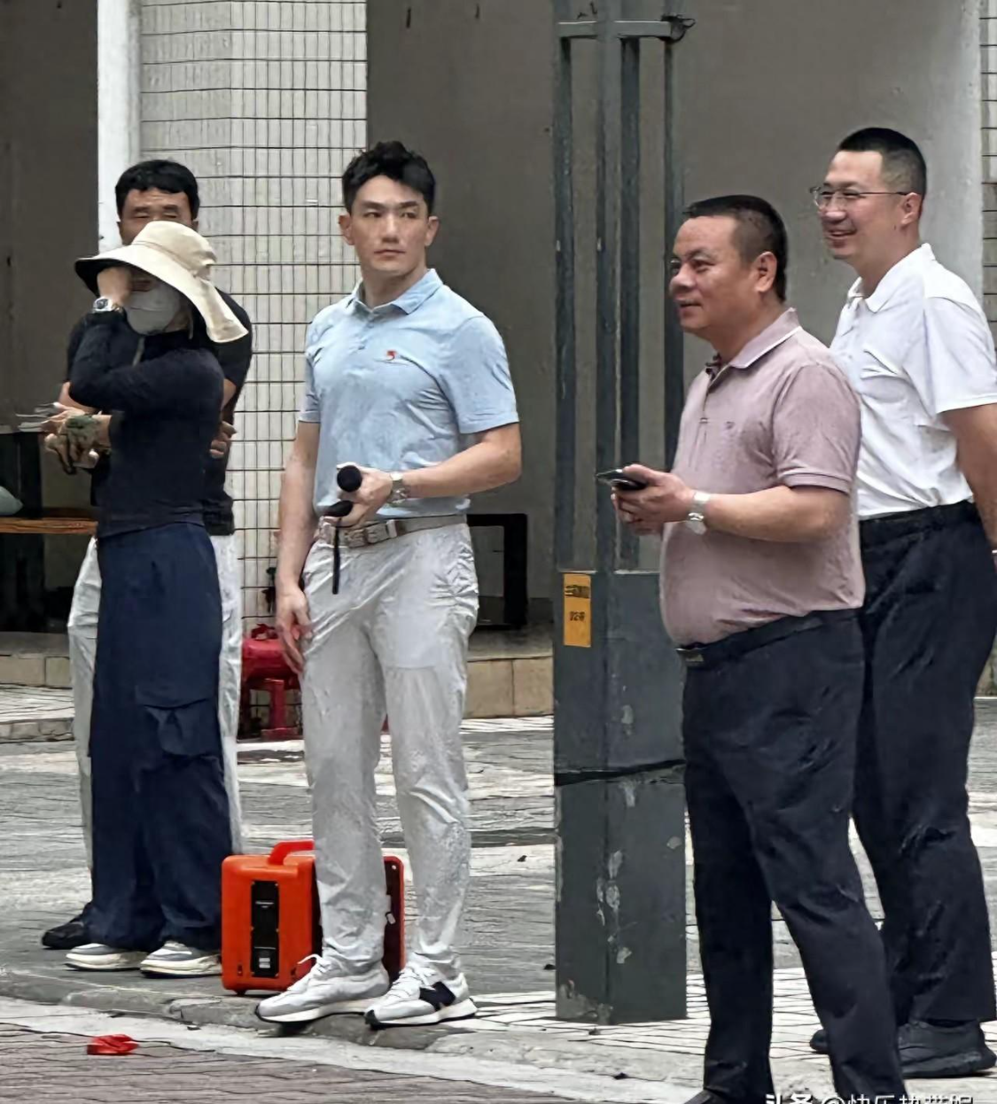 张馨予嫁给何捷七年，才明白什么叫“嫁对了人”