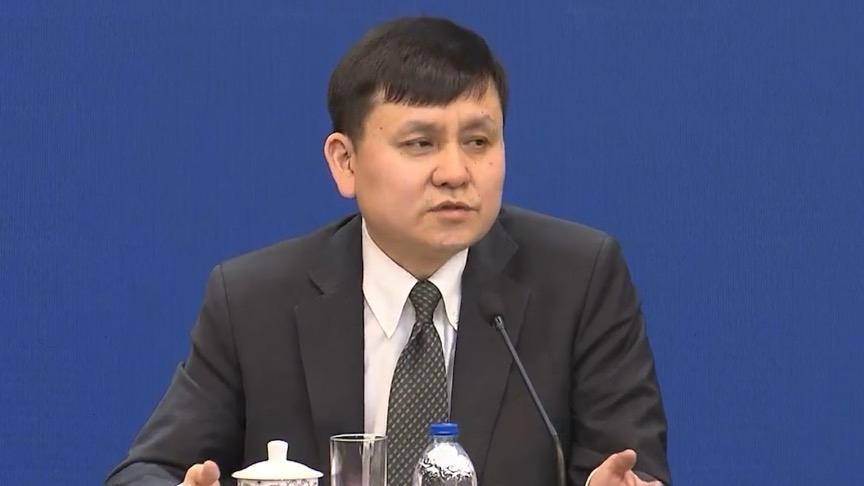 当医学大咖决定换个活法：张文宏退休后的"不退休"计划，藏着普通人最该学的一课 健康养生